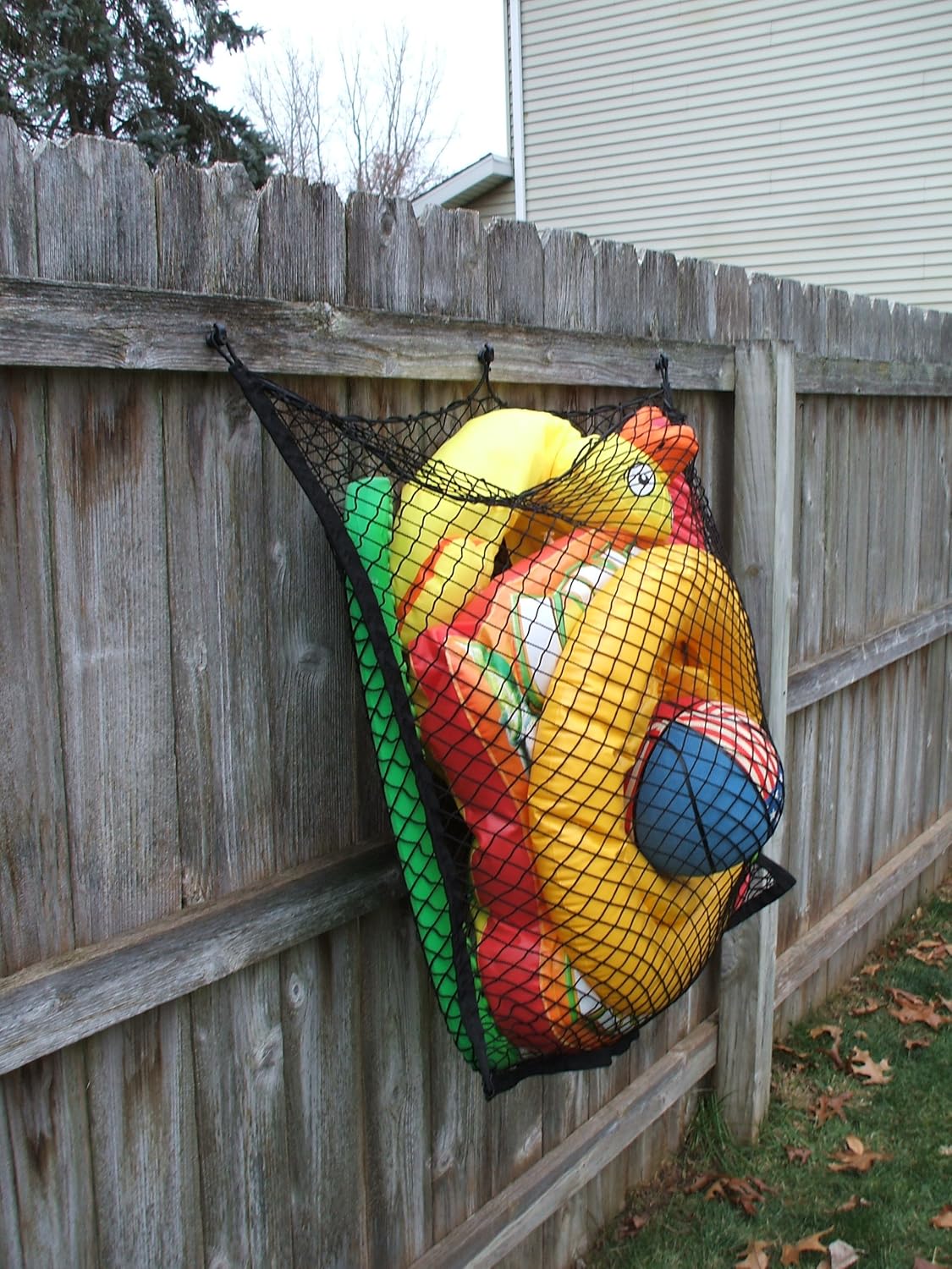 net to hold pool floats