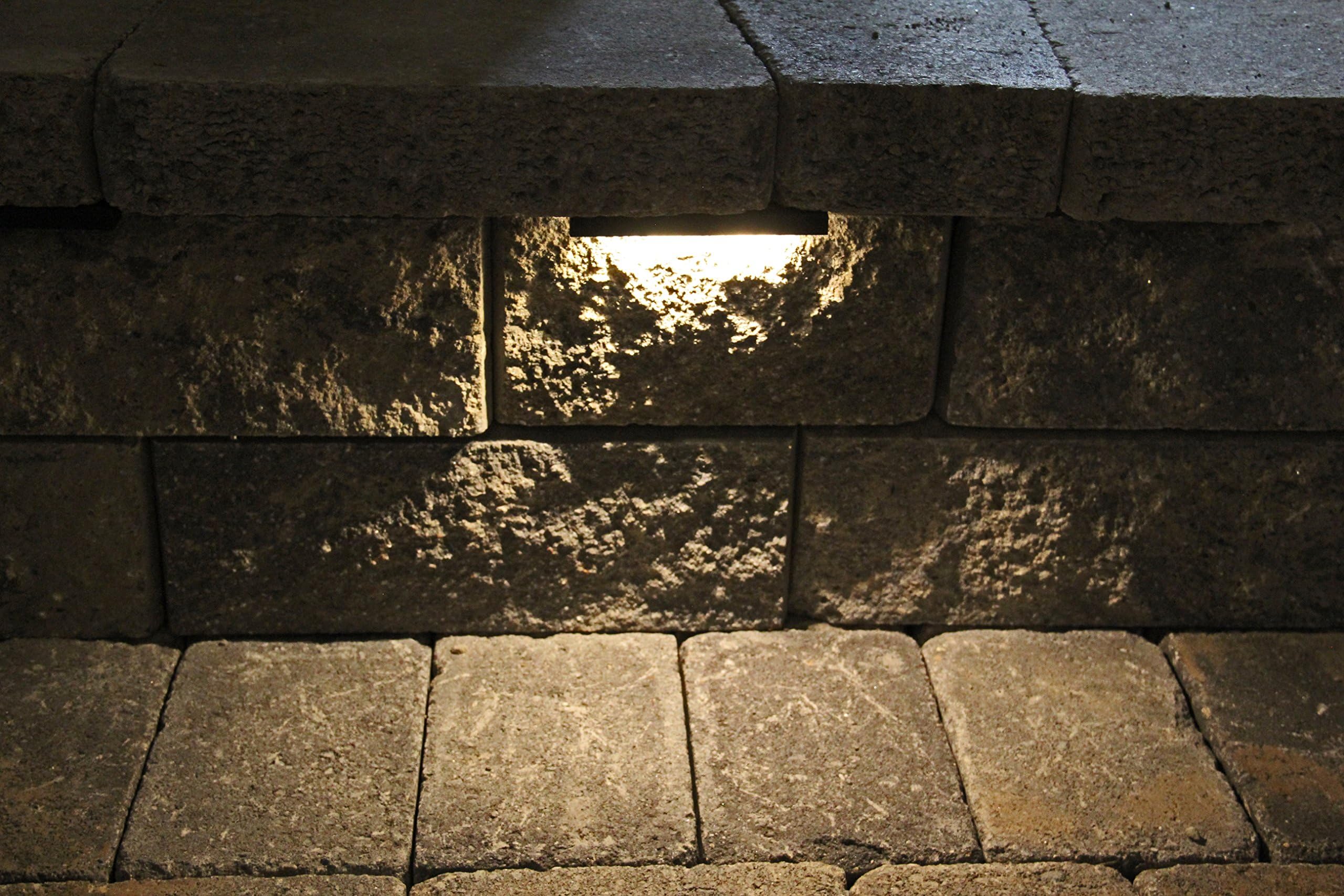Wall Eye II - 12 volt WARM (3000 K) 2 watt CMD Flat LED - Low-Voltage Landscape Light for Retaining Wall, Column & Stair Night Time Safety Illumination - Gray Powder Coated Housing