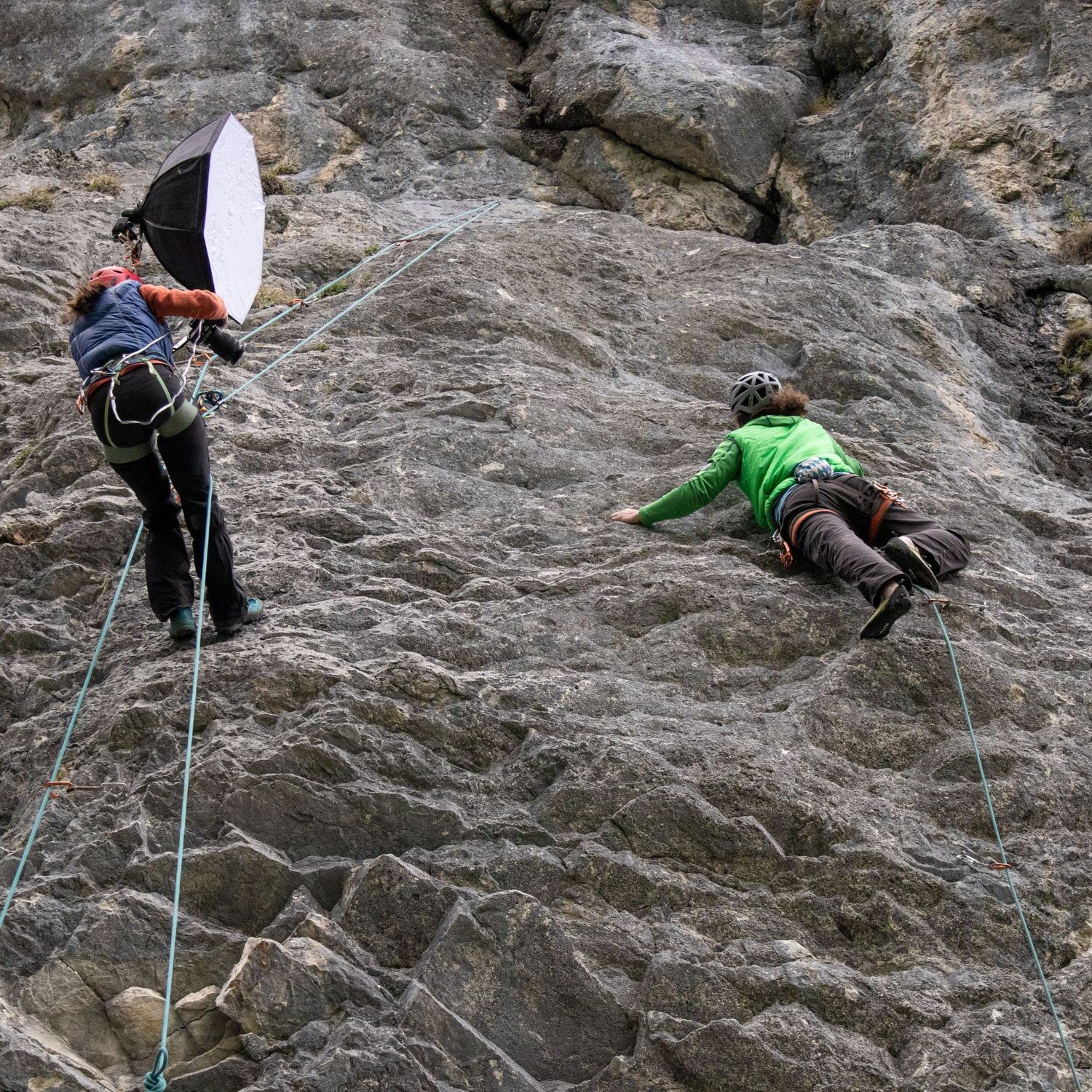 Canon EOS R5 Mirrorless Camera (Body Only), Full-Frame Hybrid Camera, 8K Video, 45 Megapixel CMOS Sensor, DIGIC X Image Processor, Up to 12 FPS, RF Mount, Black