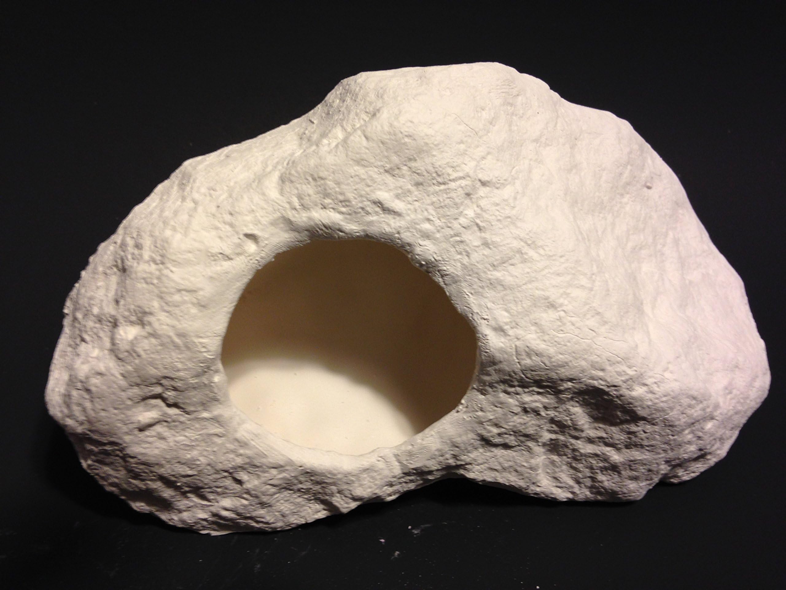 ReefCreators Wrasse DEN/Cichlid Stone for Those with Bare Bottom Tanks