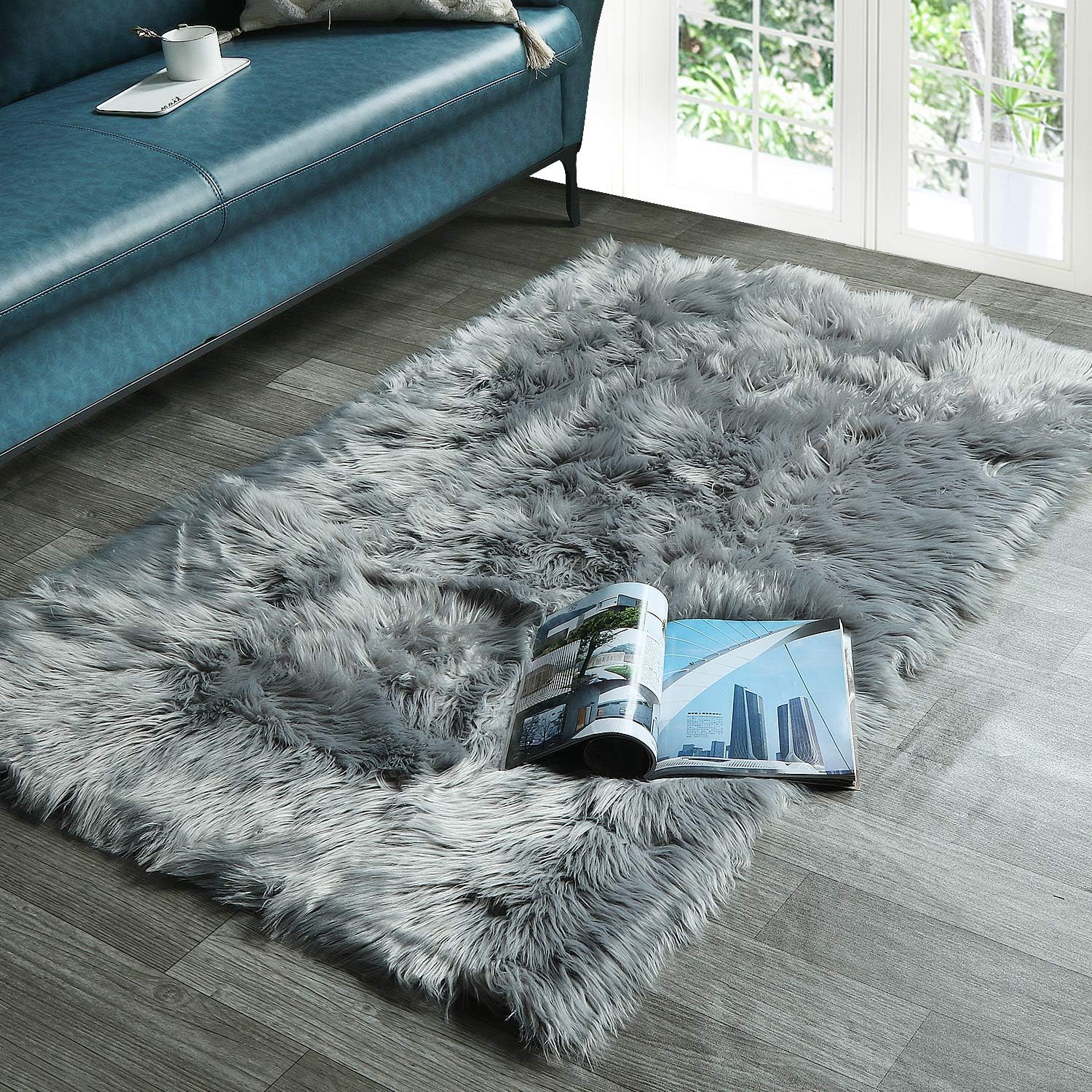 HAOCOO Faux Fur Sheepskin Rug Grey Shag Chair Coach Covers 3’x 5’ Fluffy Wool Area Rug Large Soft Kids Play Mat Rectangle Floor Carpet for Bedroom Living Room Bedside Nursery Home Decor