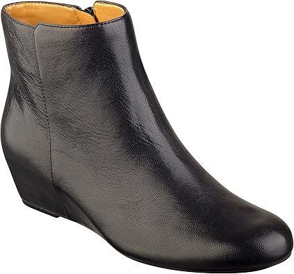 nine west wedge ankle boots