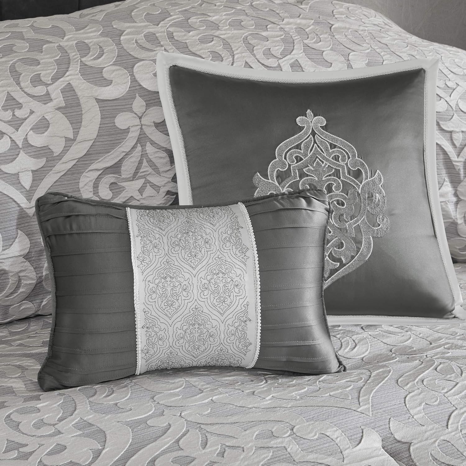 Madison Park Odette 8 Piece Jacquard Bedding Comforter Set with Damask Stria, King, Silver: Home & Kitchen