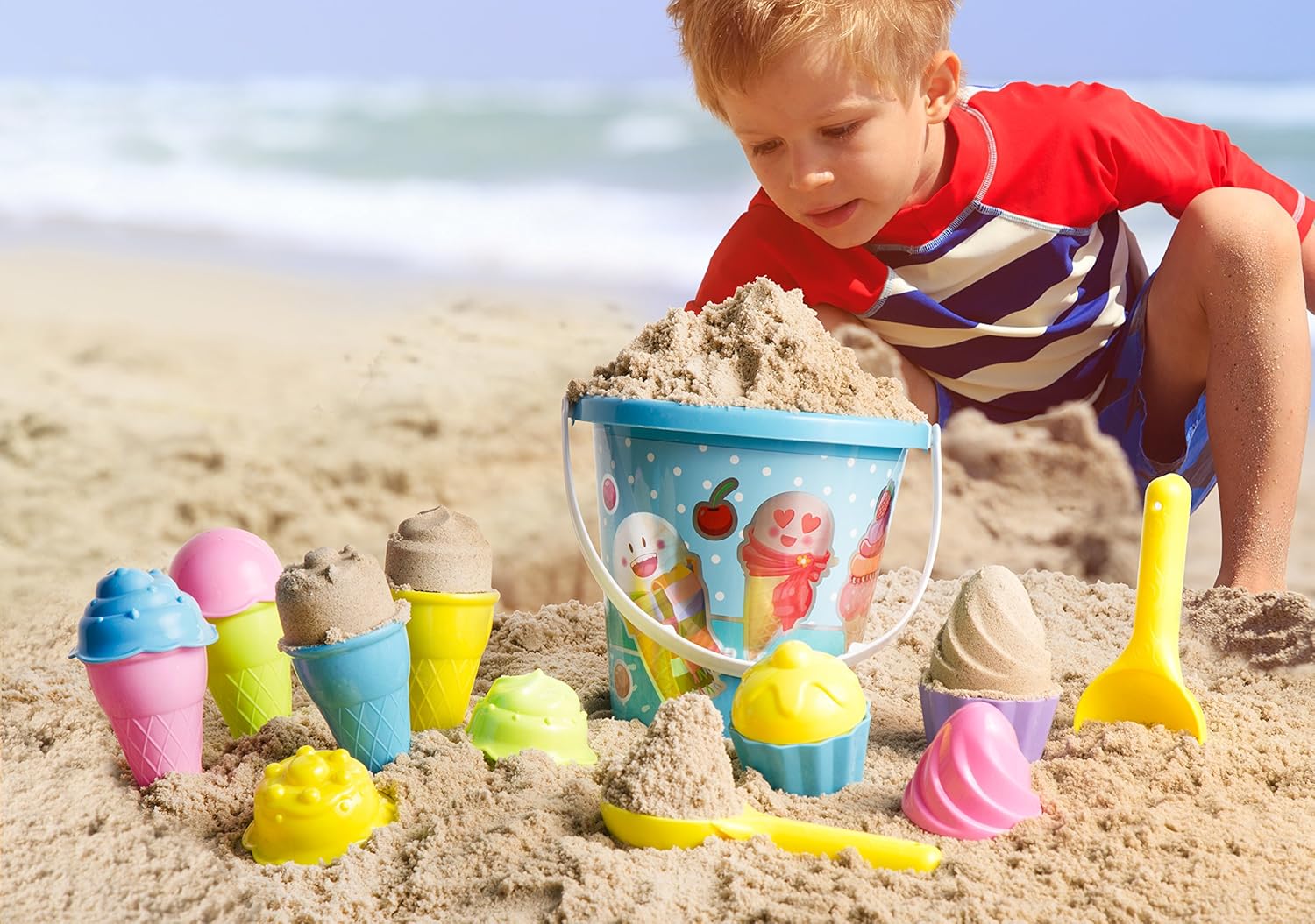 Top Race Beach Toys, Sand Toys, 16 Piece Ice Cream Mold Set for Kids 3-10 with Large 9" Beach Toy Bucket Pail for Kids and Toddlers (Blue): Toys & Games