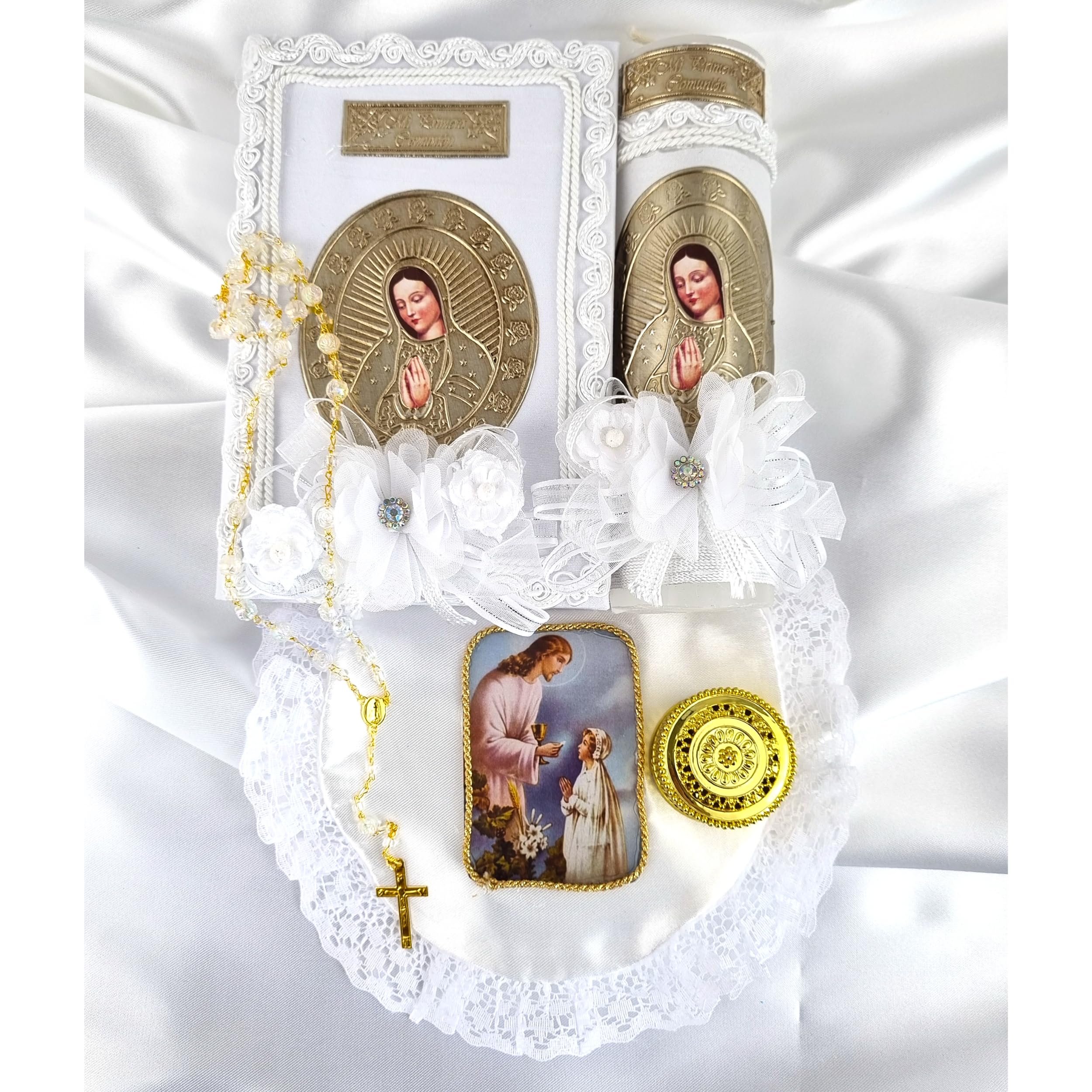 Photo 1 of First Communion Bible and Candle - Biblia y Vela de Primera comunión para niña - Vela para Primera comunion niña - First Communion Candle Set for Girl - recuerdos de Primera comunion niña