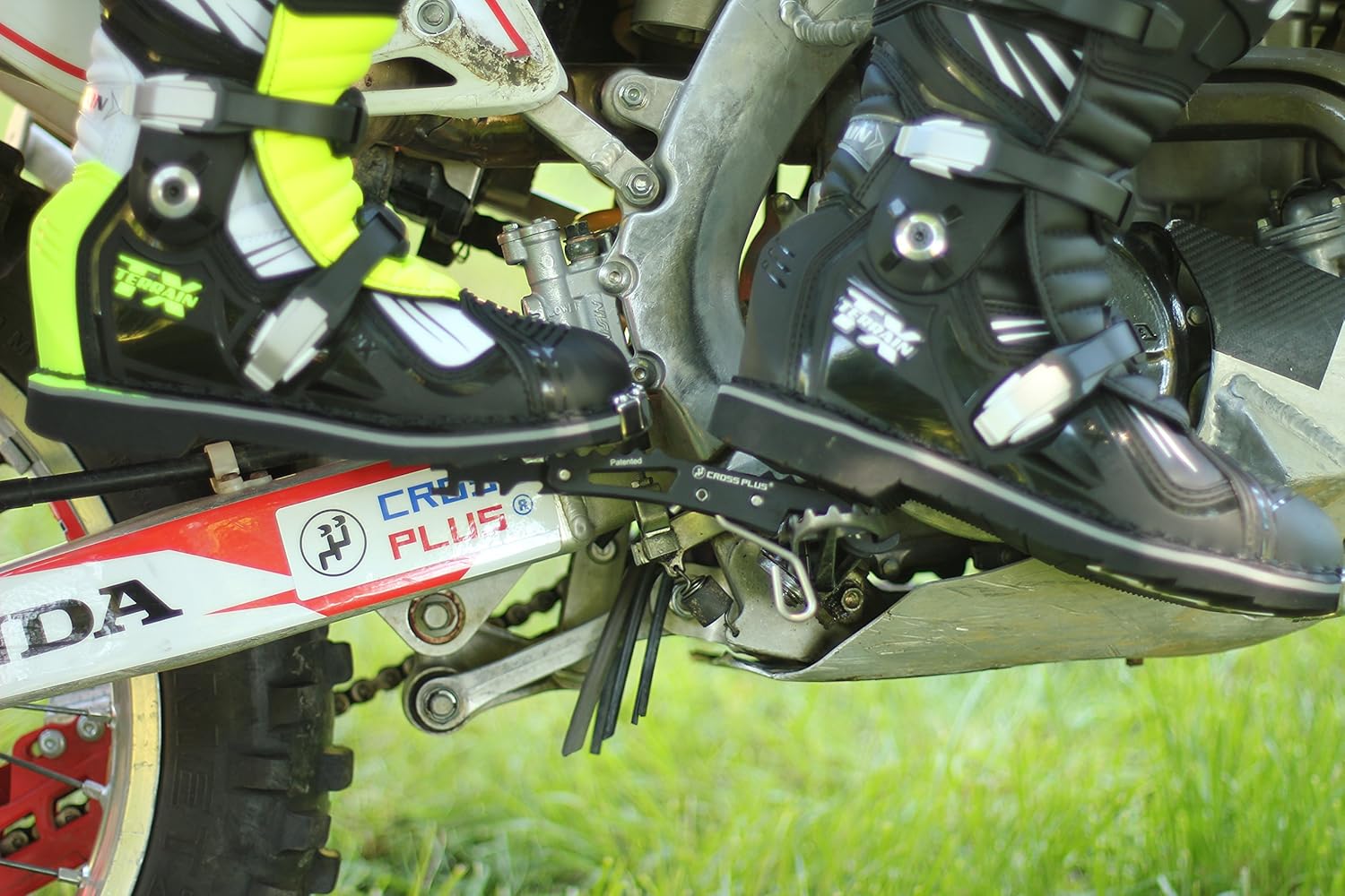 bike pegs for passenger