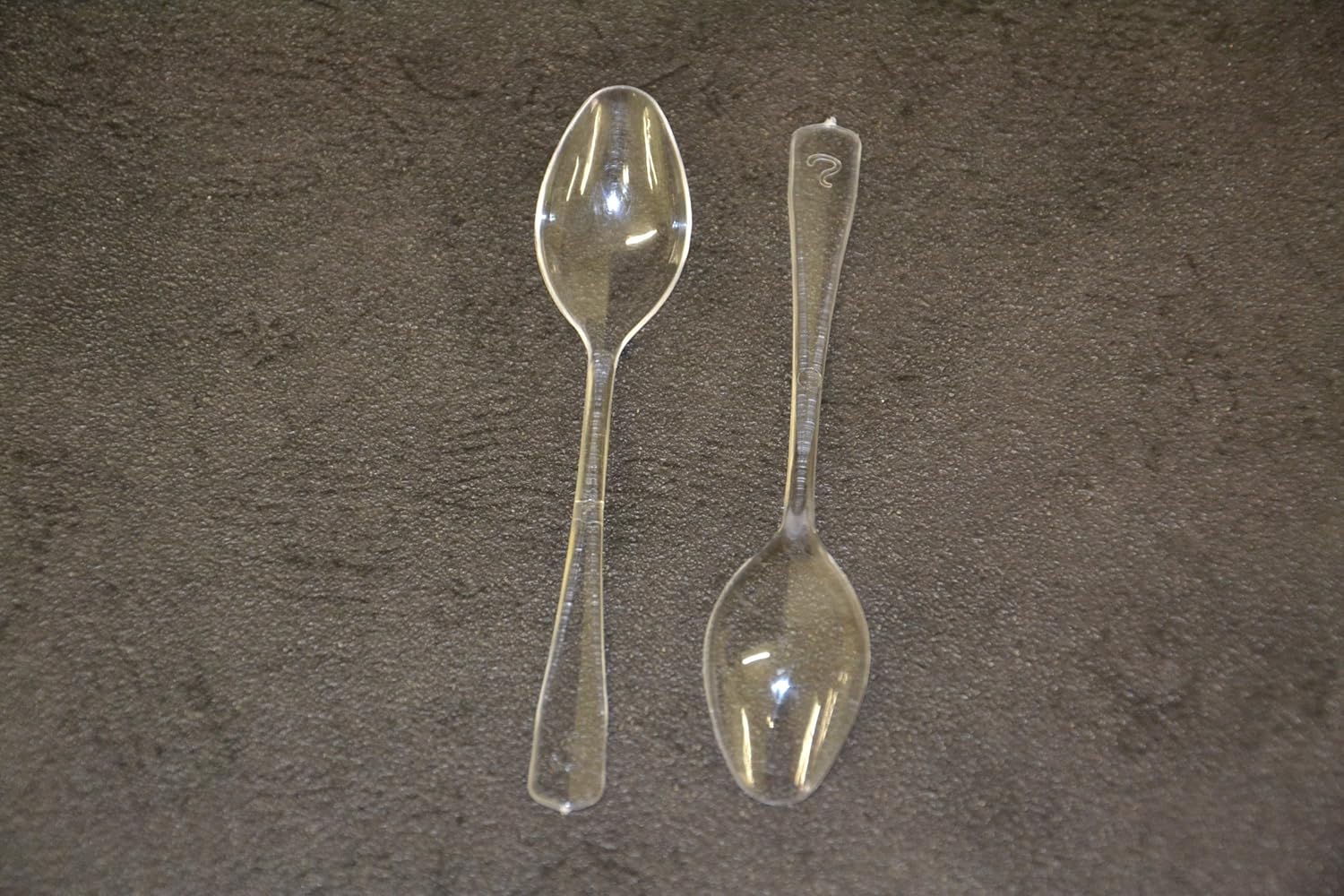 FaisTonGateau Pack of 250 Mini Plastic Spoons BigaMart