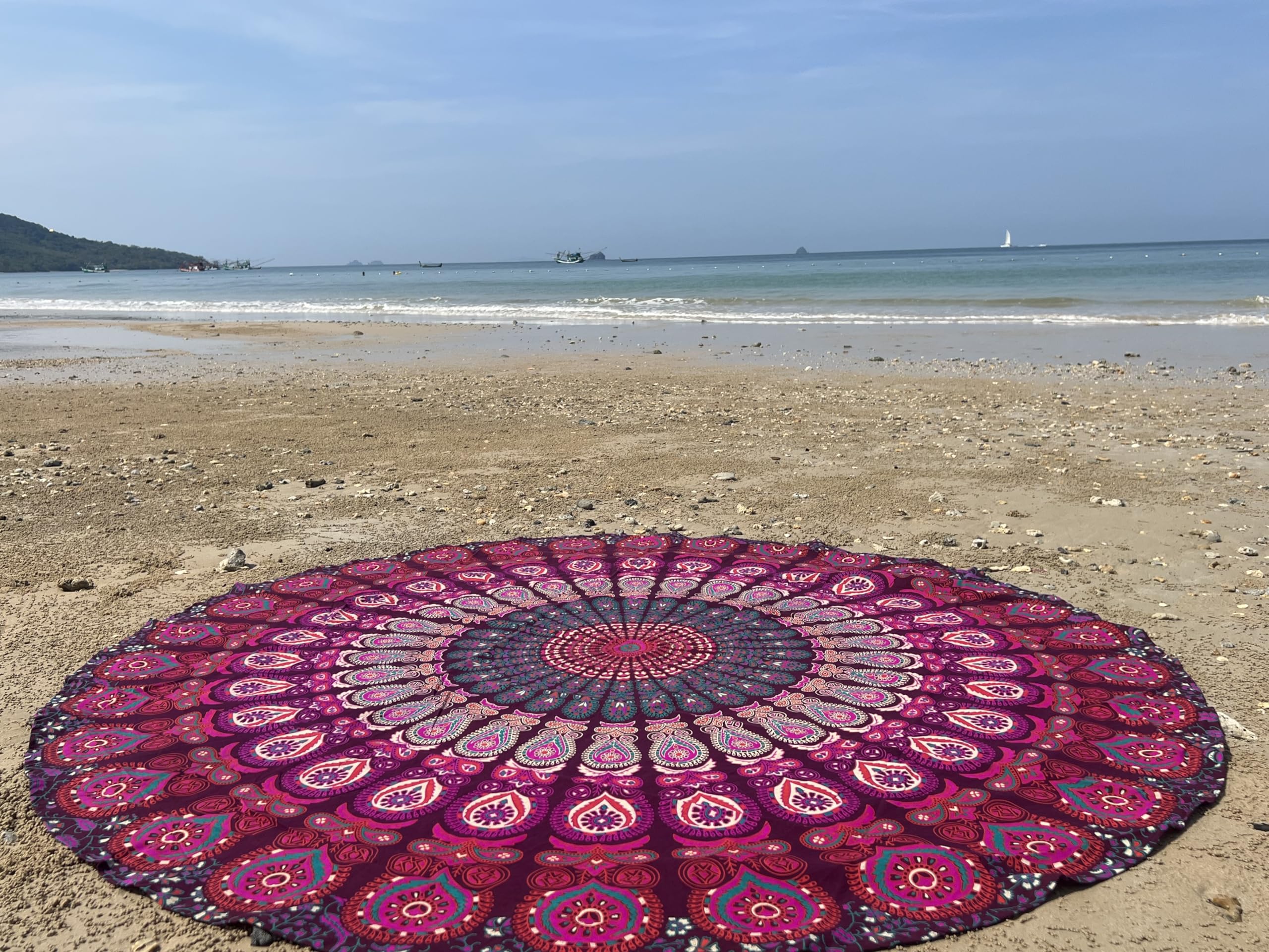 Raajsee Purple Round Beach Tapestry Hippie Boho Beach Blanket Mandala Tapestries Indian Cotton Throw - Round Tablecloth Home Decor Indie Rug Yoga Mat Meditation Picnic Rugs ROUND (178 CMS / 70 INCHES)