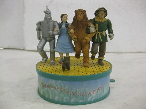 Amazon Co Jp Enesco オズの魔法使い アニメ オルゴール We Re Off To The Wizard 魔法使い ホーム キッチン
