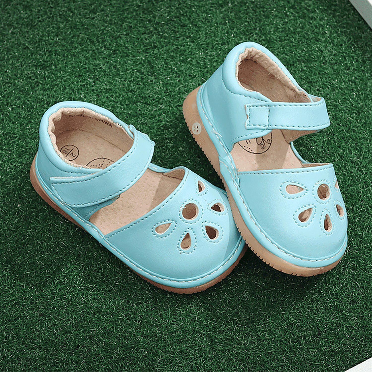 squeaky sandals for babies