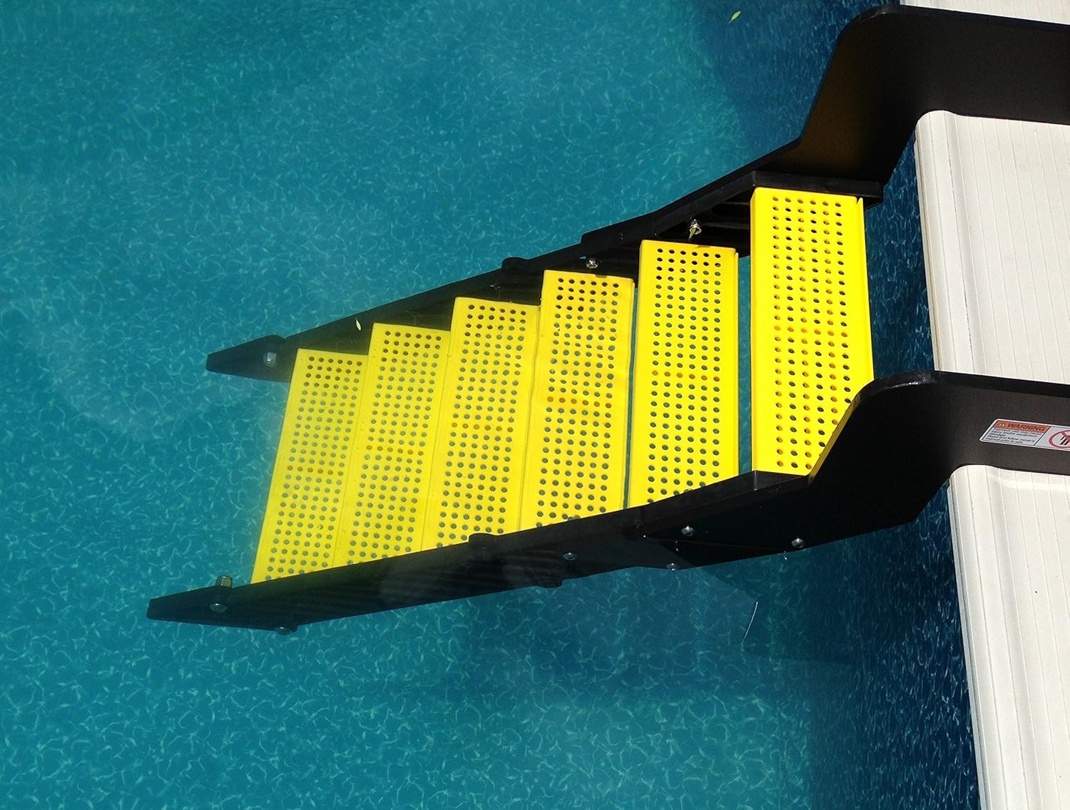 above ground pool stairs for dogs