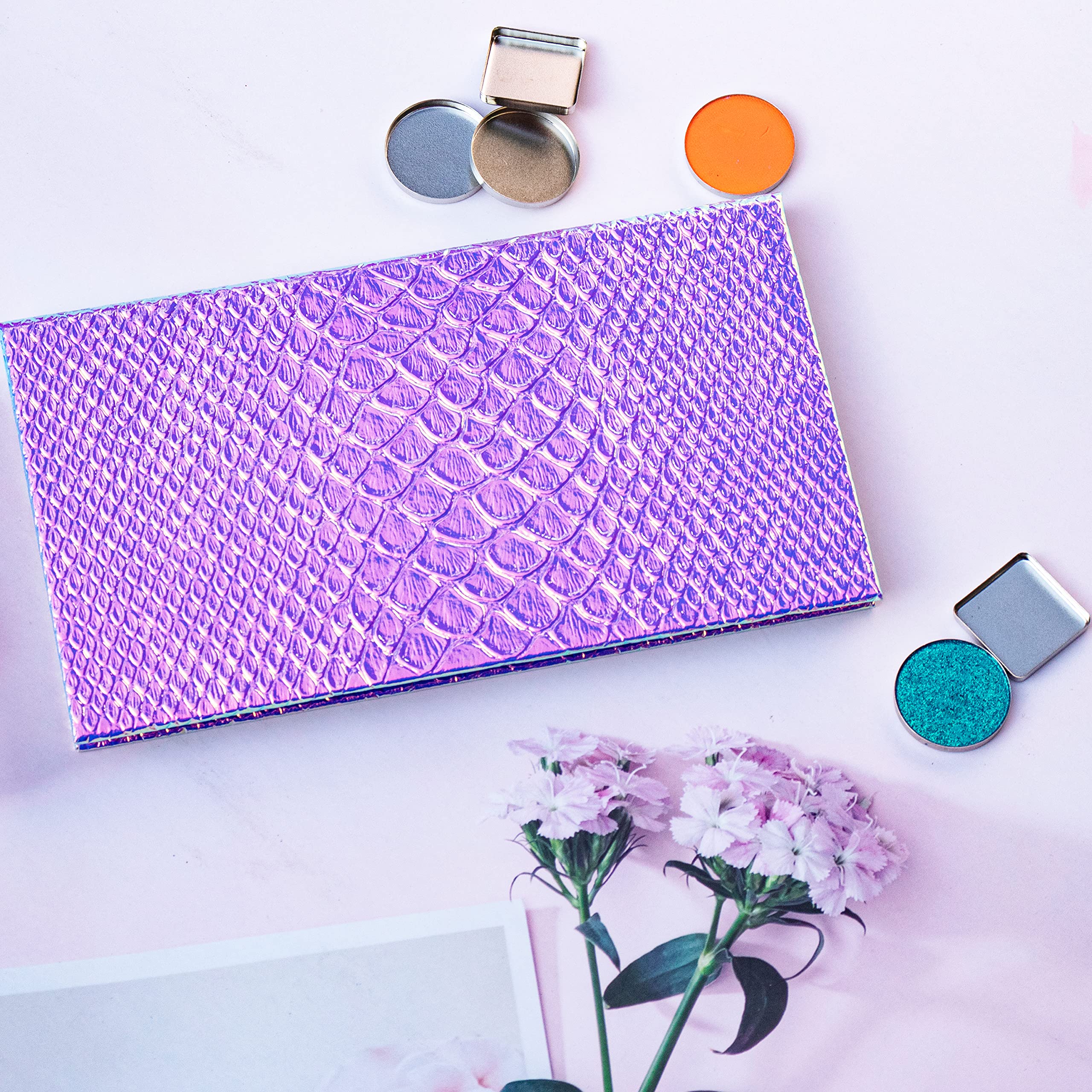 SZDYM Mermaid Empty Magnetic Palette, Fish scale Empty Magnetic Palette for Highlighters Eyeshadows Lipstick Blush Powder Rectangle Large size (Fish Scales)