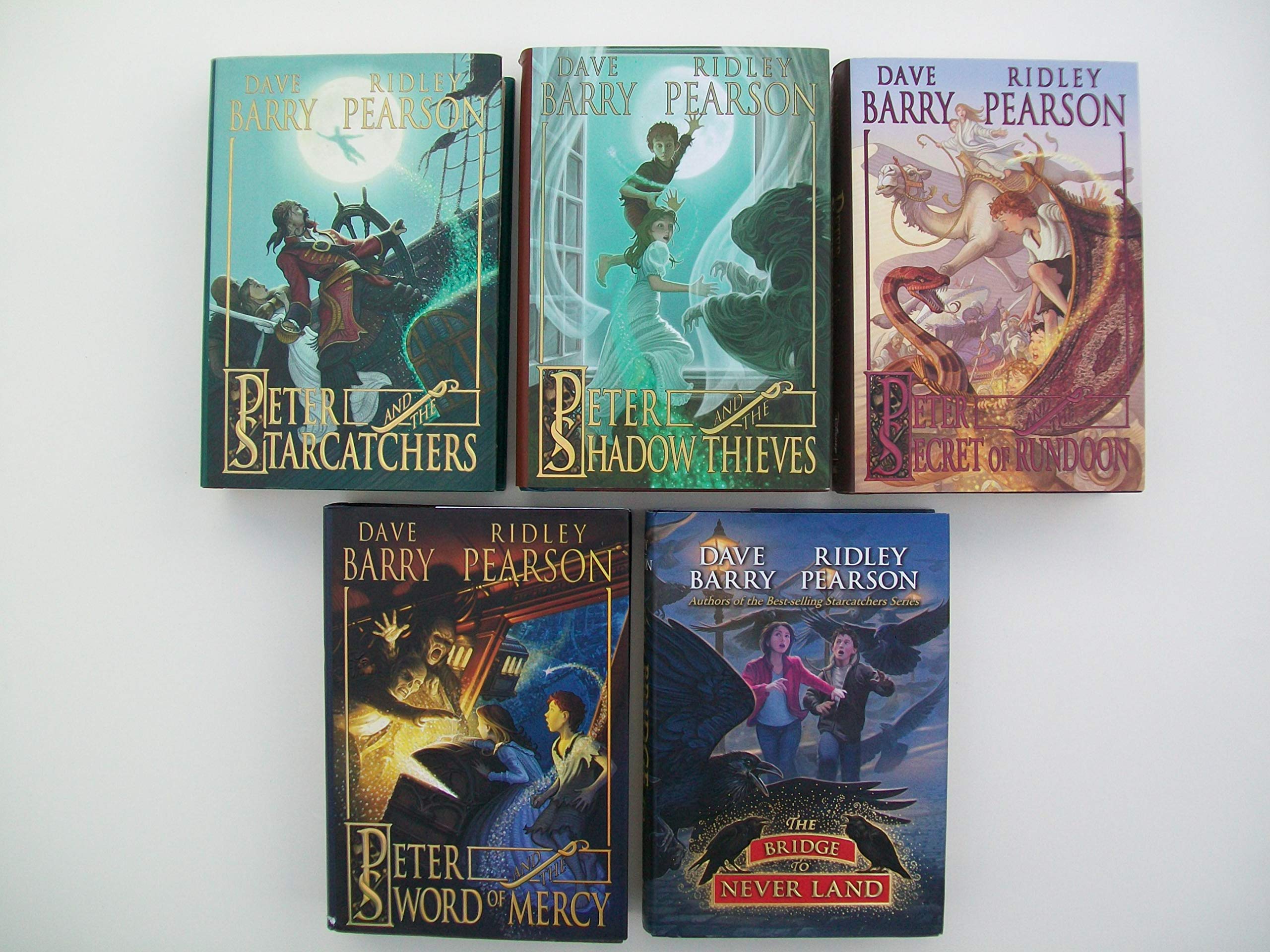 Peter And The Starcatchers Series Set Of 5 Starcatchers Shadow Thieves Secret Of Rundoon Sword Of Mercy Bridge To Never Land Dave Barry Ridley Pearson Amazon Com Books