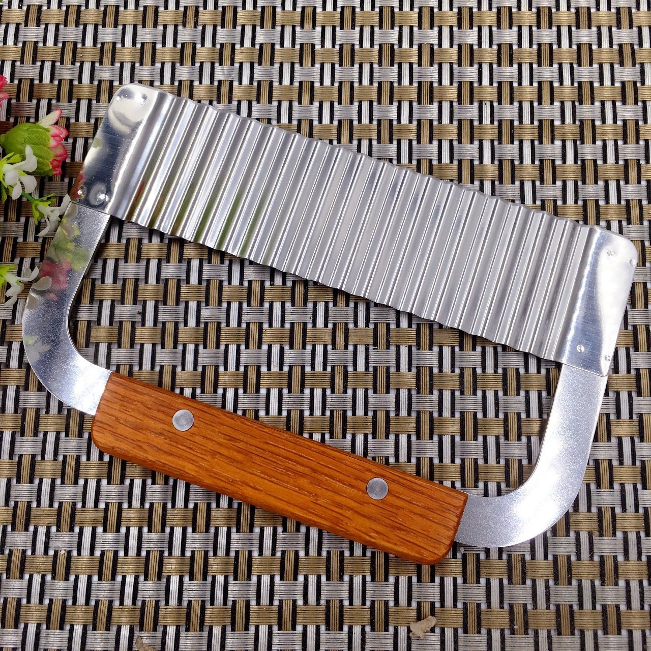 Wavy Crinkle Cutting Tool Vegetable French Fry Slicer Stainless Steel Blade Wooden Handle Serrator Salad Chopping Knife,Set of 2