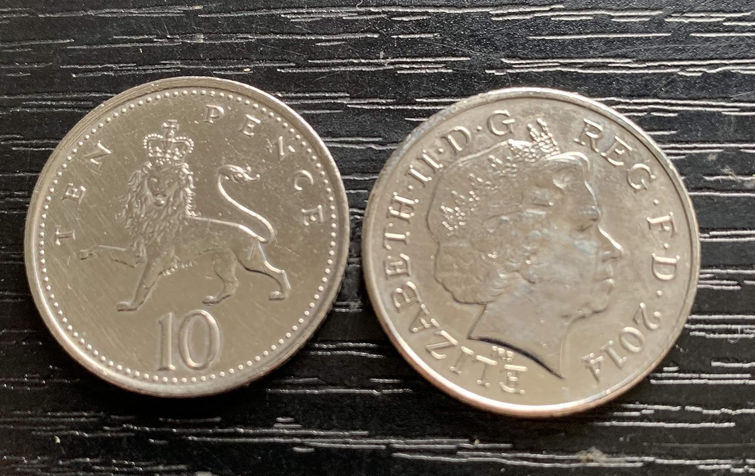 Double Sided Coin Pair - Heads on Both Sides + Tails on Both Sides 10p Version, Silver, Small - Image 5
