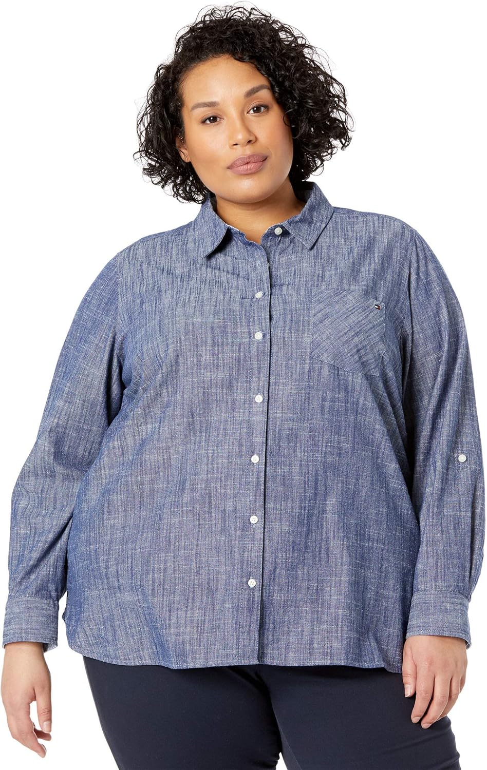 Tommy Hilfiger Women's Classic Long Sleeve Roll Tab Button Down Shirt (Standard and Plus Size 