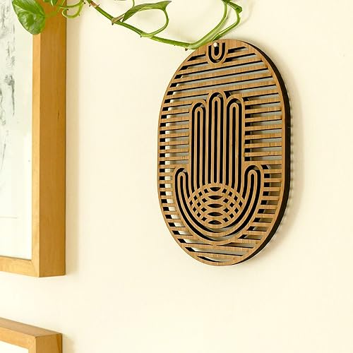 Amazon Com Hamsa Decor Wood Wall Art Medium Size Hand Of Fatima Hanging Modern Bamboo Art Meaningful Spiritual Housewarming Gift For Home Blessing Op Art Geometric Artwork Handmade