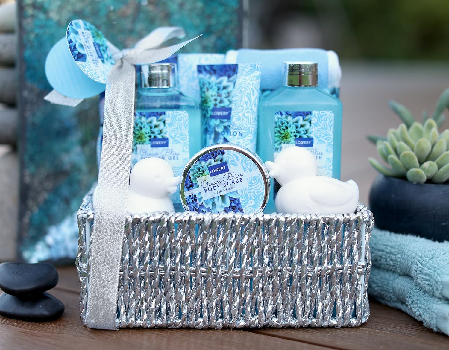 Home Spa Gift Basket in Heavenly Ocean Bliss Scent - 9 Piece Bath & Body Set With Shower Gel, Bubble Bath, Salts, Lotions & more! Great Wedding, Anniversary, Birthday & Graduation Gift for Women & Men : Beauty