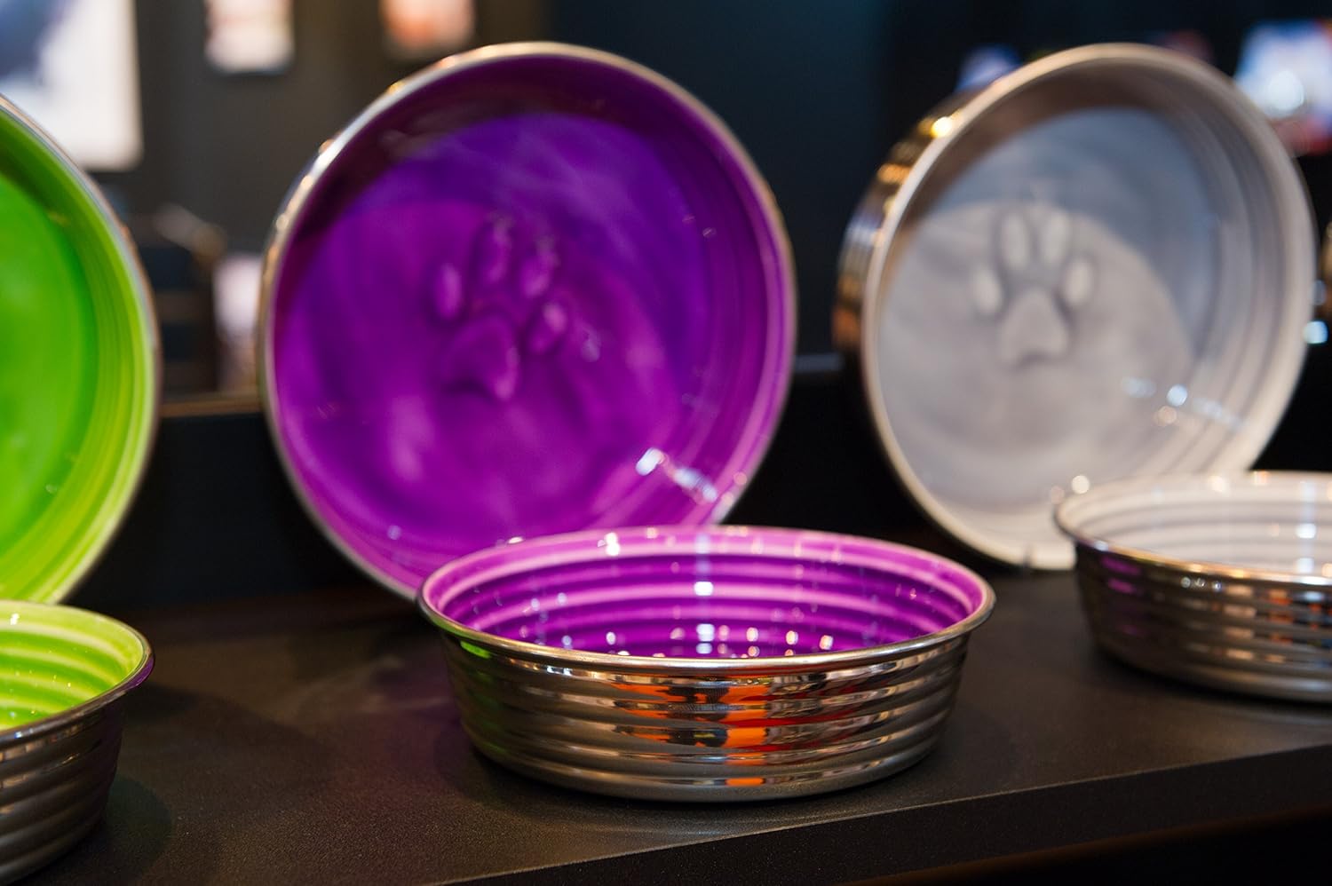 Loving Pets Le Bol Glazed Interior Stainless Steel Dog Bowl Non-Slip Dishwasher Safe Durable Pet Dish -Lilac - Medium (850 ml) - Image 5