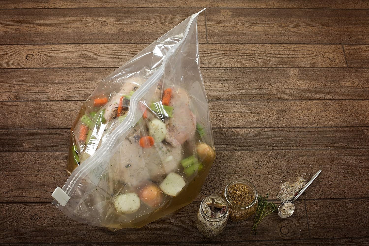 Large Turkey Brine Bags Heavy Duty for Turkey or Ham XL, 2 pack, with Cooking Twine: Kitchen & Dining