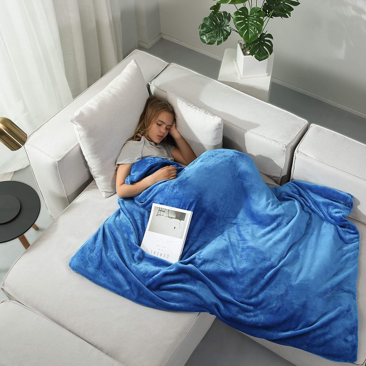 Amazon.com: SNUZZZZ Weighted Blanket Kids 10 lbs with Summer Cooling