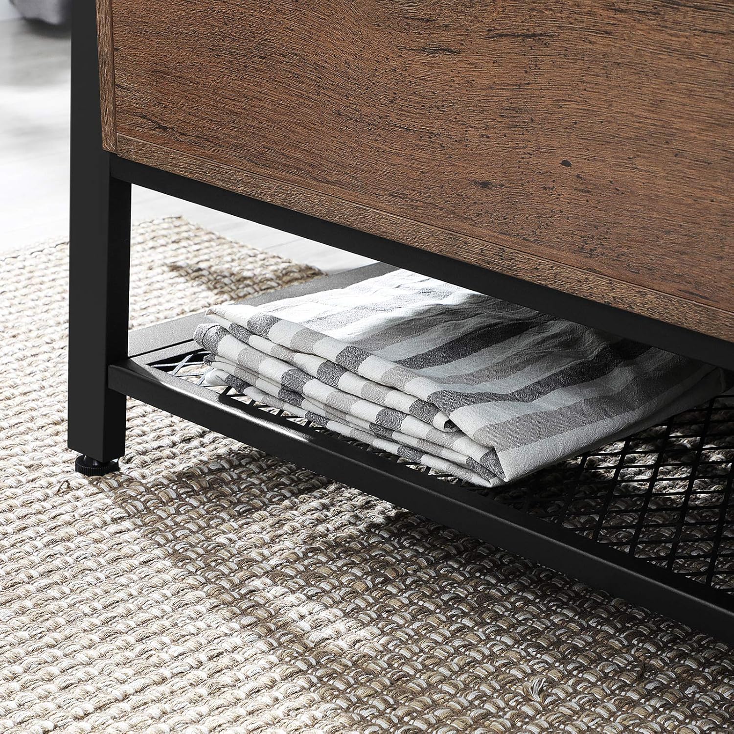VASAGLE Industrial Storage Bench, Shoe Bench, Bed End Stool with Padded Seat and Metal Shelf, Storage Chest, Sturdy Steel Frame, Hallway, Living Room, Hazelnut Brown and Black ULSB047B03: Kitchen & Dining