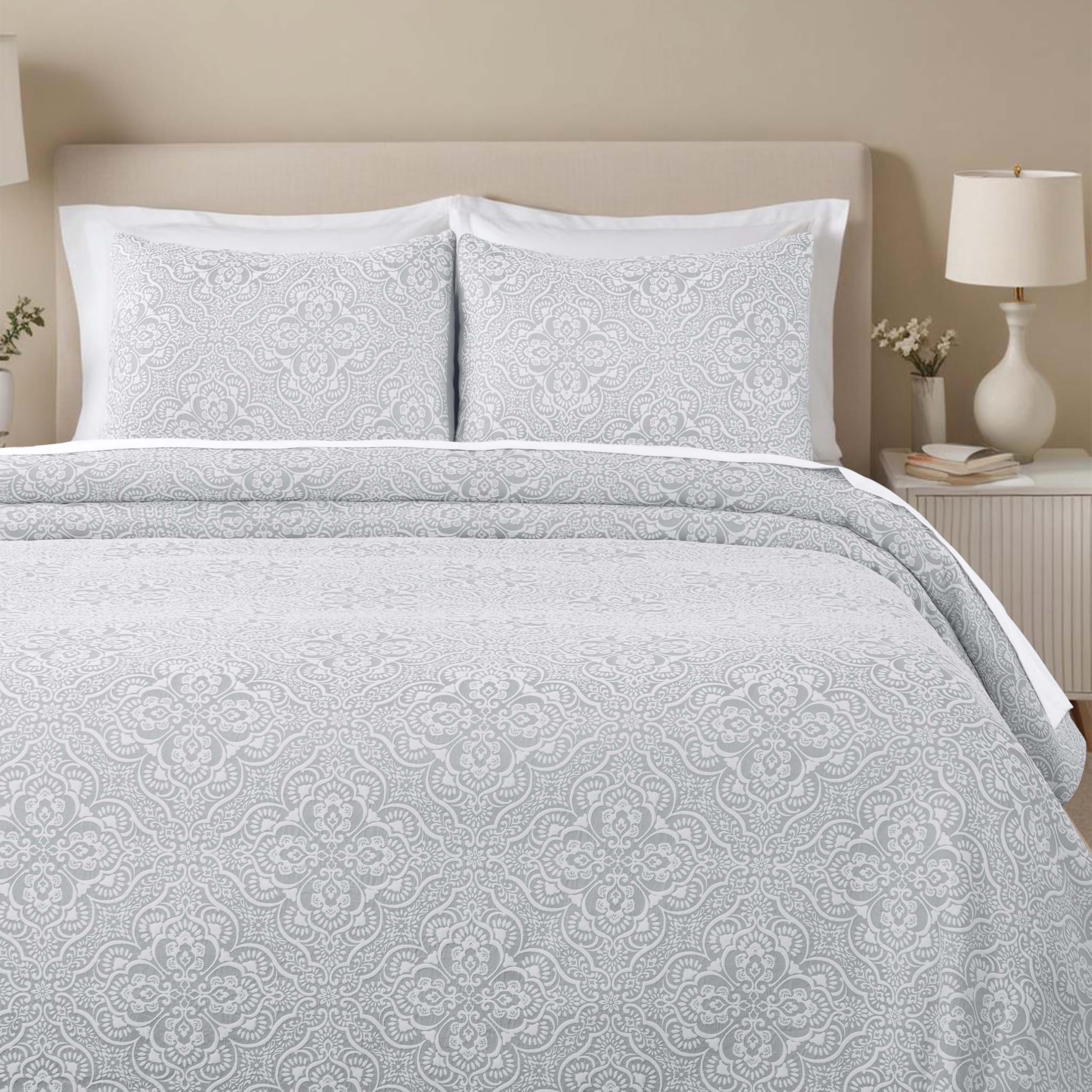 Photo 1 of Superior 3 Piece Bedspread Set, Home Bed Decor, Decorative Bed Spread, 2 Pillow Shams, Medium Weight Blanket, Floral Matelasse Coverlet, Bedding Essentials, Enzy Collection, Queen, Silver