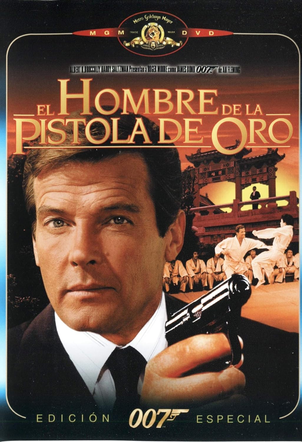 L Uomo Con La Pistola D Oro