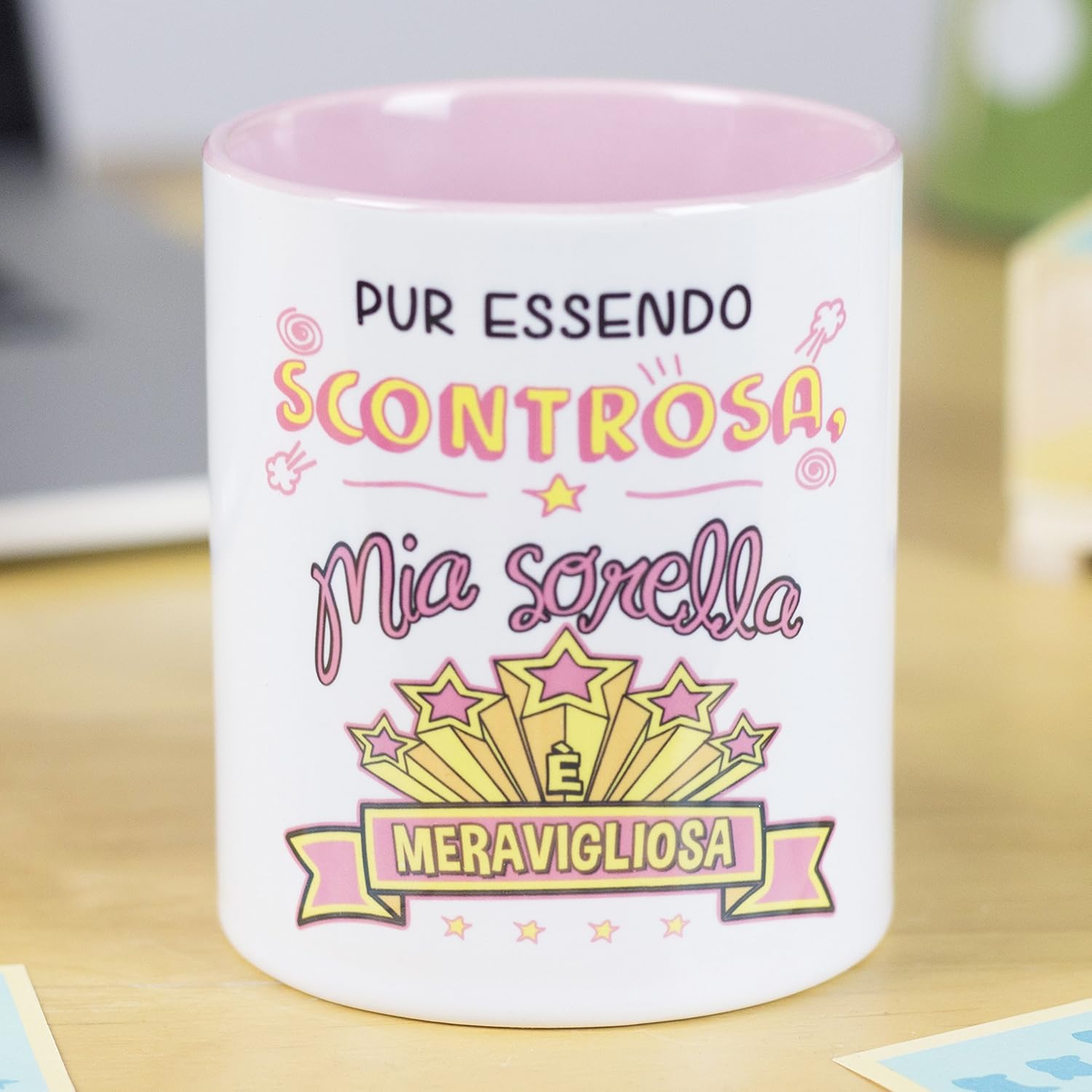 Tazza Con Frase E Disegno Divertente Pur Essendo Scontrosa Mia Sorella E Meravigliosa Regalo Per Sorella La Mente E Meravigliosa Piatti Ciotole E Vassoi Tazze E Piattini