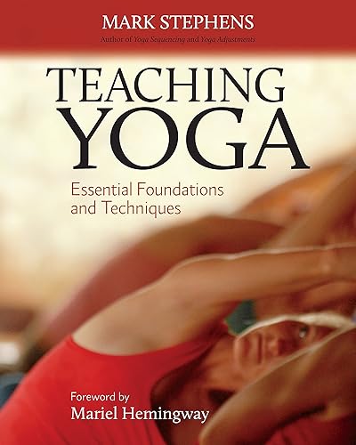 Download Teaching Yoga: Essential Foundations and Techniques- PDF