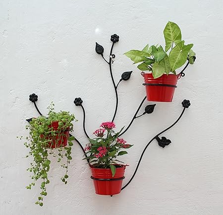 Green Gardenia Iron Leaf Wall Bracket with Metal Bucket/Wall Planter (68 x 17 x 70, Red, GGWIWLP6) (Red)