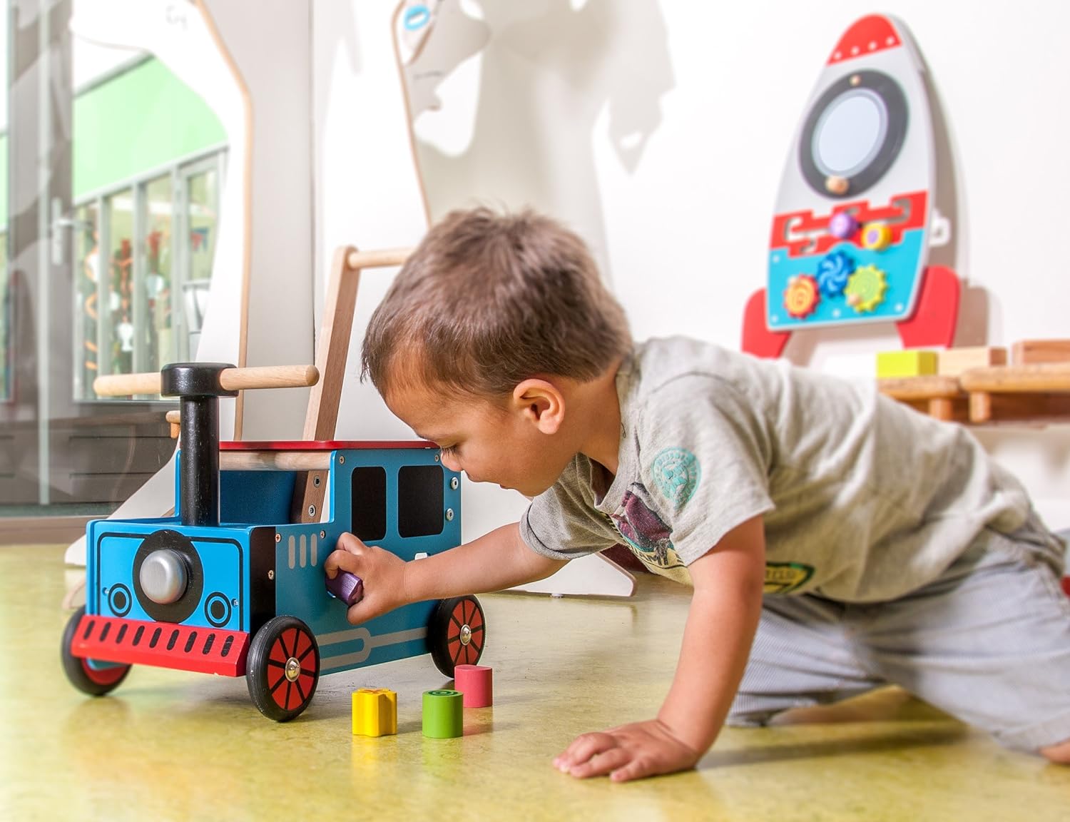 Porteur En Bois Petit Train Bleu Amazon Fr Bebes Puericulture