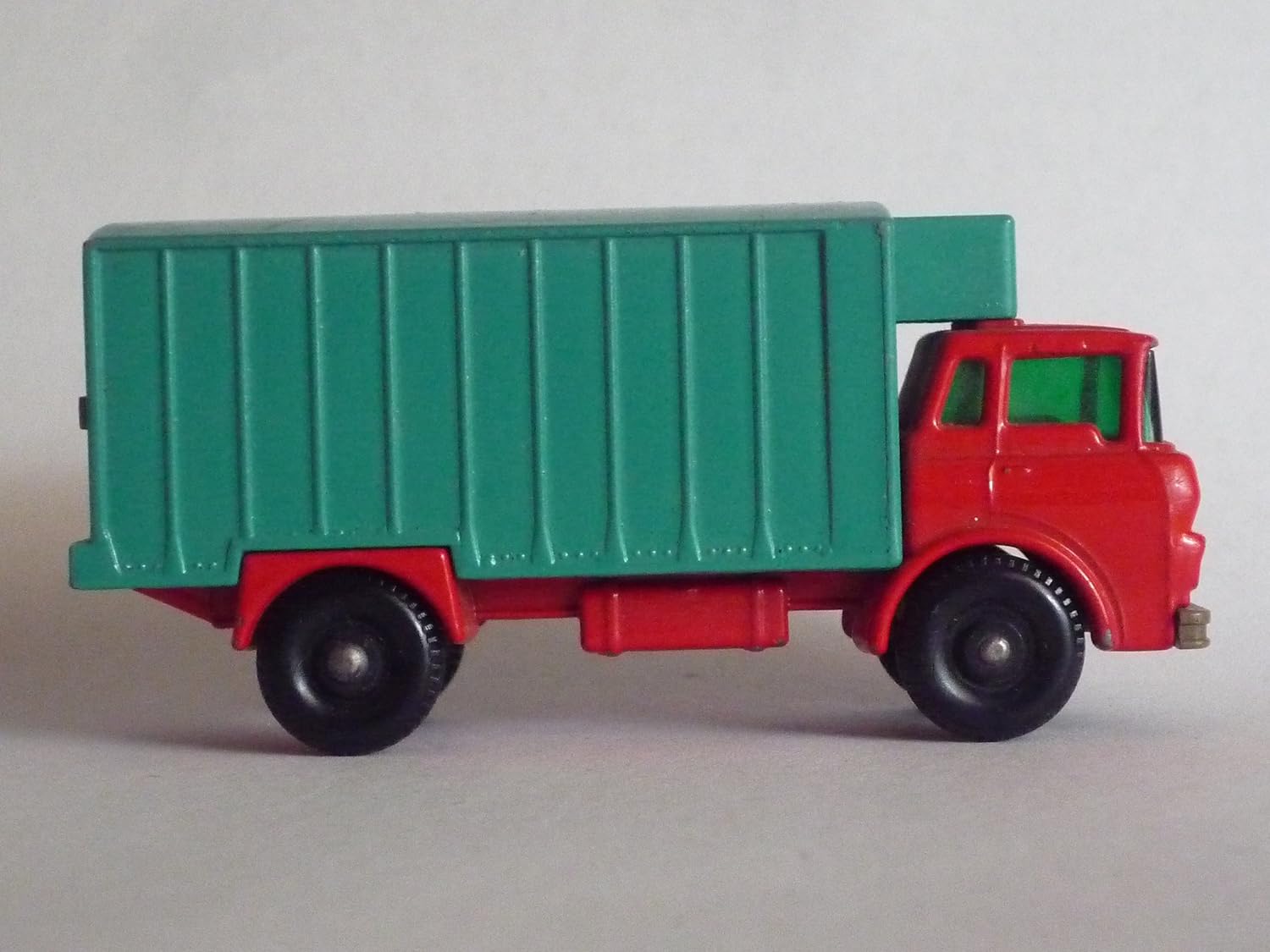 matchbox no 44 refrigerator truck