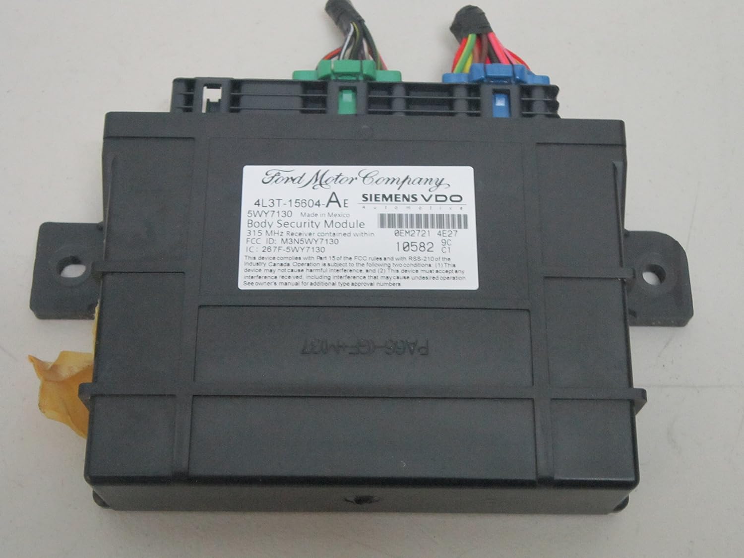 Amazon Com 04 05 06 Ford F150 F 150 Body Security Module 4l3t 15604 Ae Car Electronics