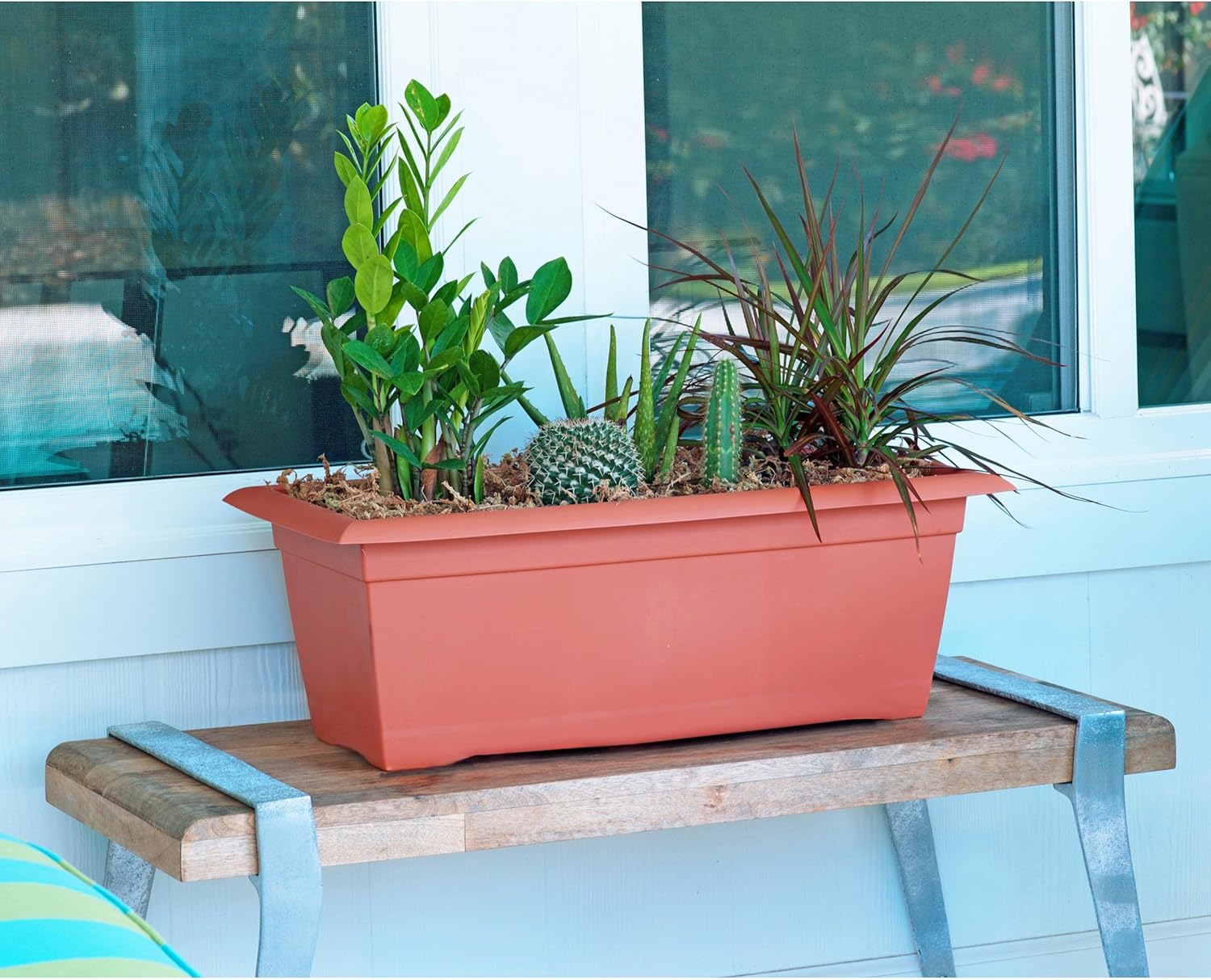 Bloem Veranda Deck Box Planter 26" Terra Cotta