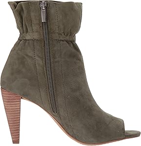 addiena vince camuto