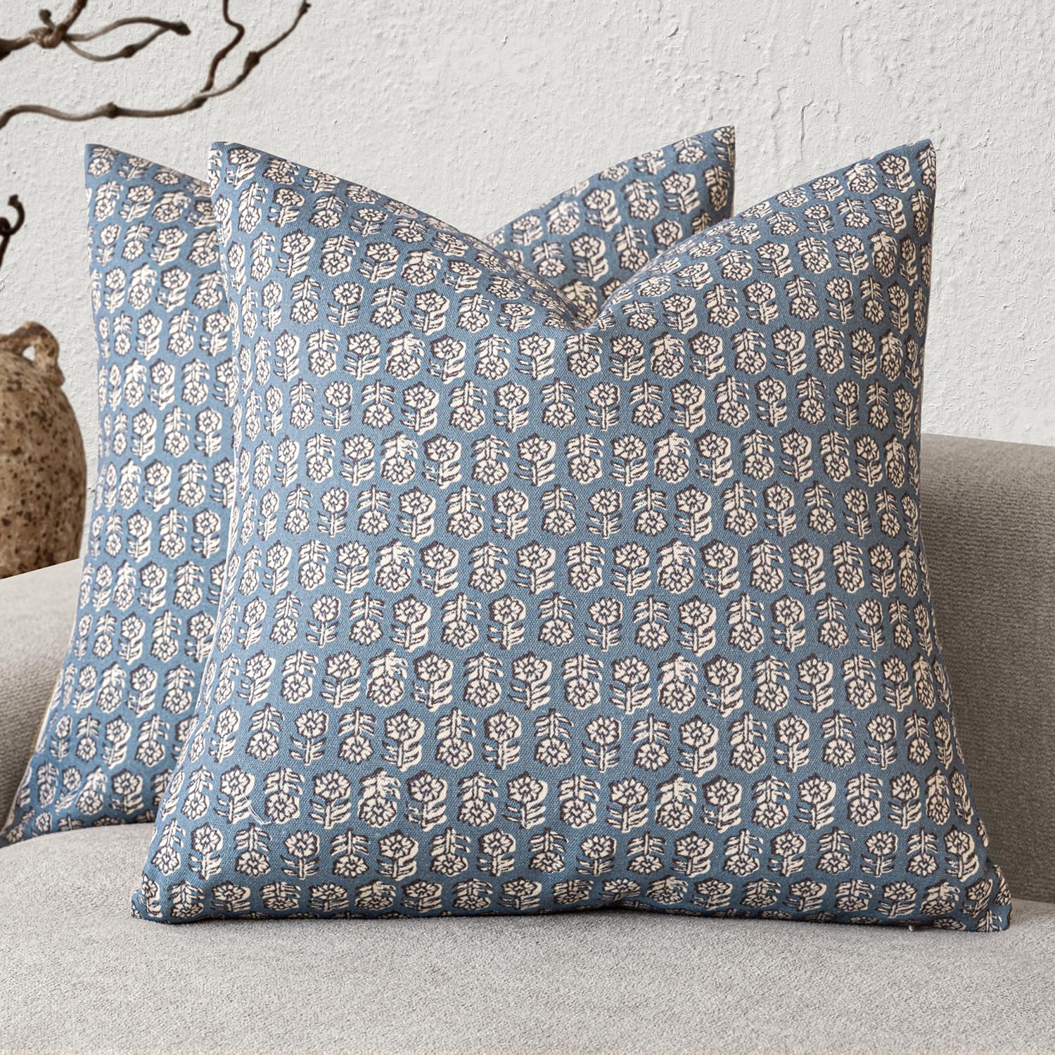 Foindtower Set of 2 Decorative Neutral Floral Print