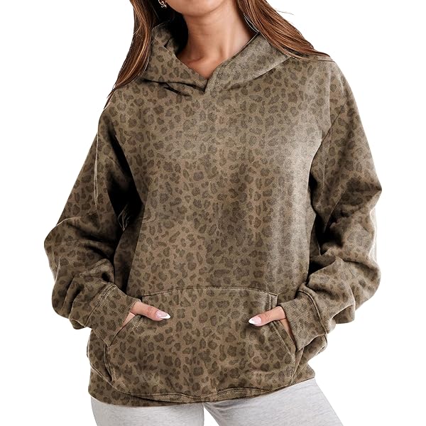 トップス 00s archive leopard velour Hoodie fuga True Religion Leopard Velour Zip Hoodie Sweatshirt | Urban Outfitters