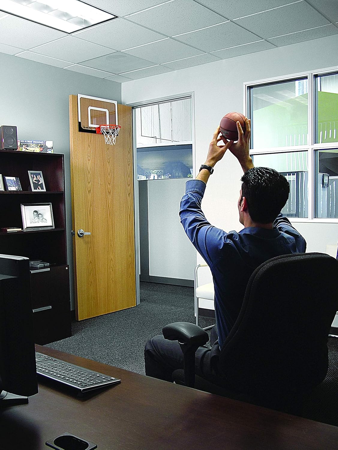 SKLZ Pro Mini Basketball Hoop with Ball, XL (23 x 16 inches) : Wall Mount Basketball Backboards : Sports & Outdoors