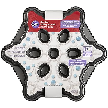 Wilton 2105-1555 Christmas Snowflake Cake Pan