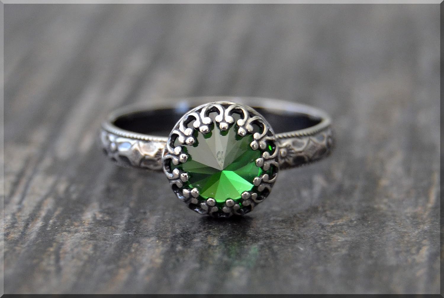 Amazon.com: Emerald Ring, May Birthstone Ring, Inverted Gemstone Ring