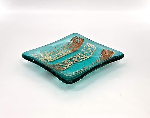Amazon Com Metallic Accents On A Transparent Aquamarine Blue