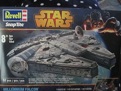 millennium falcon plastic model