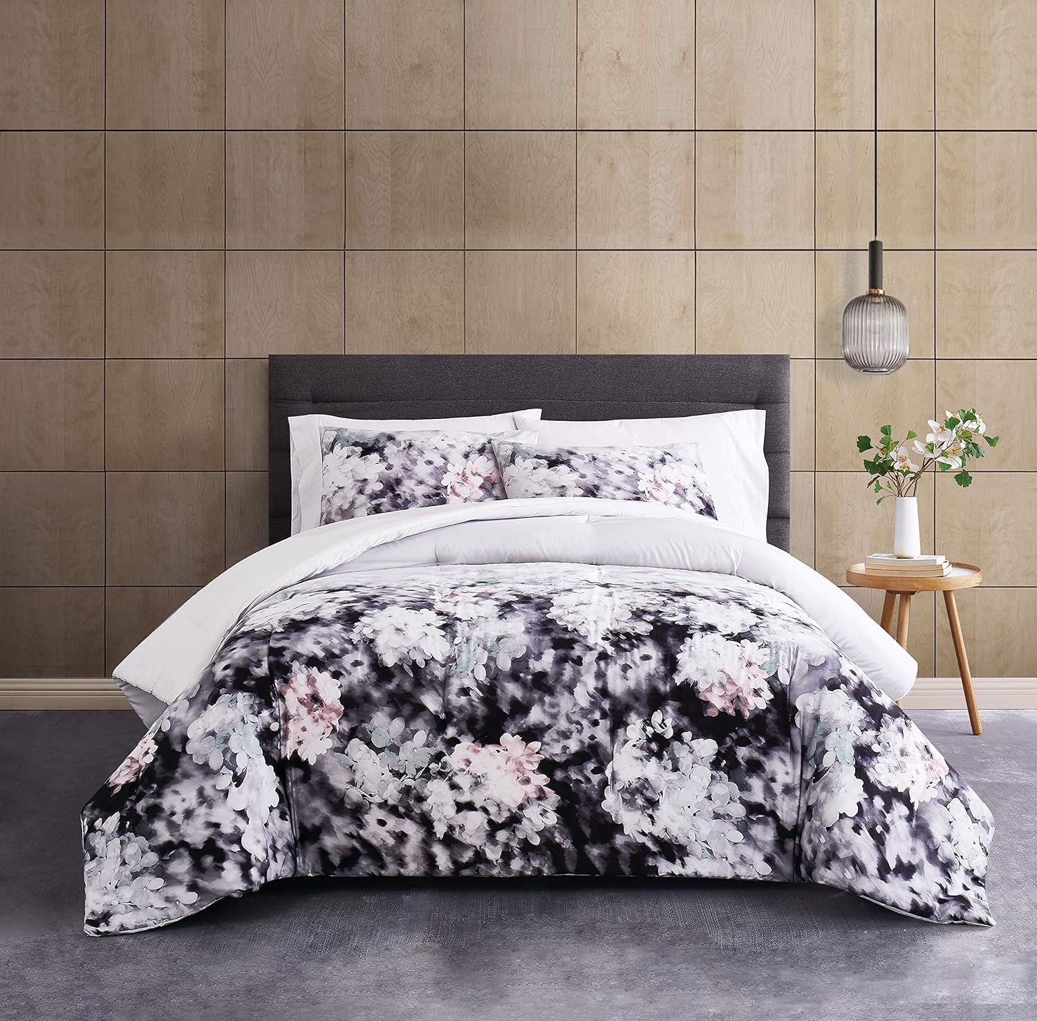 Best Vince Camluto Bedding