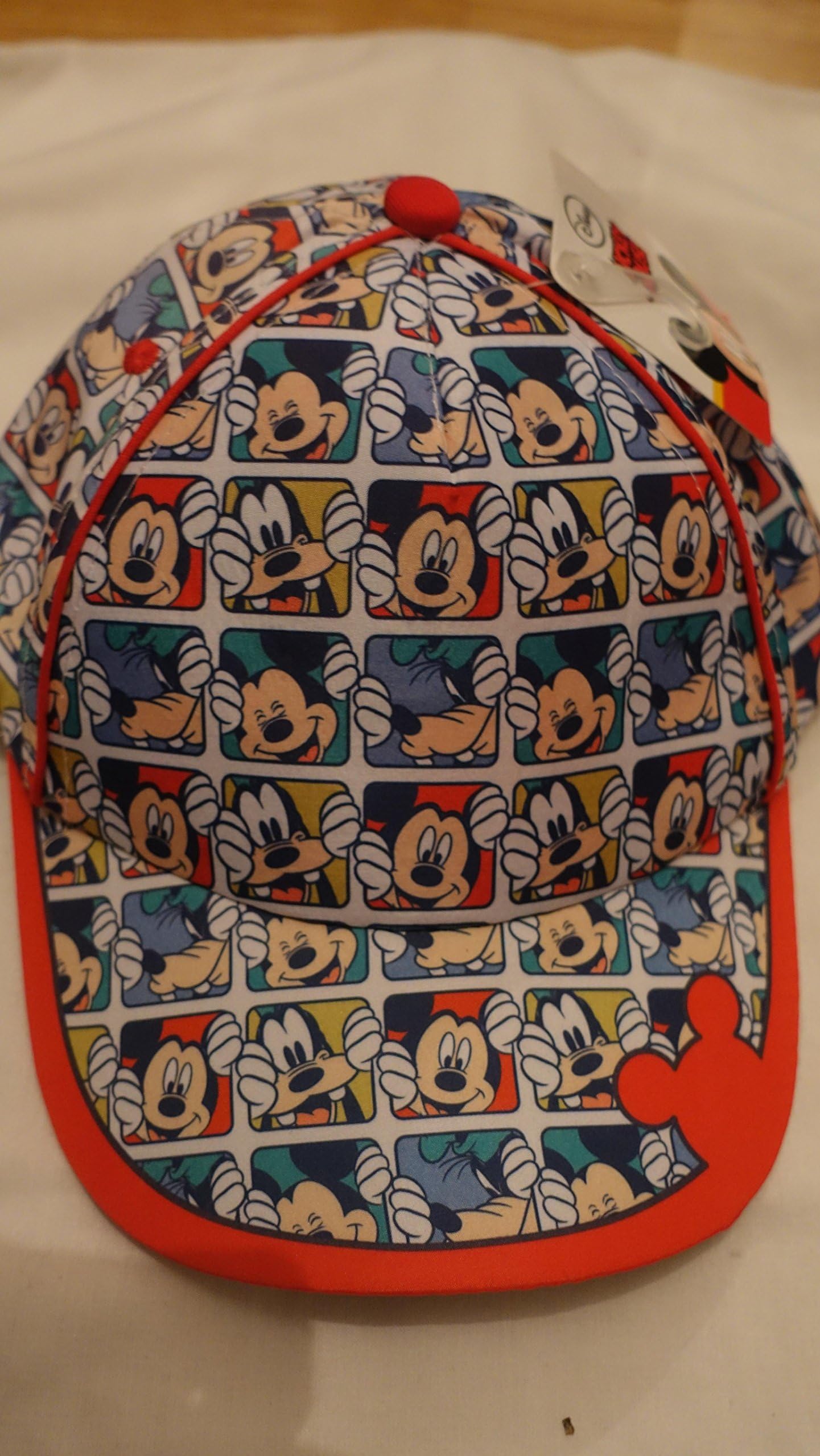 Mickey Mouse & Goofy Summer Window Baseball Cap Hat RED