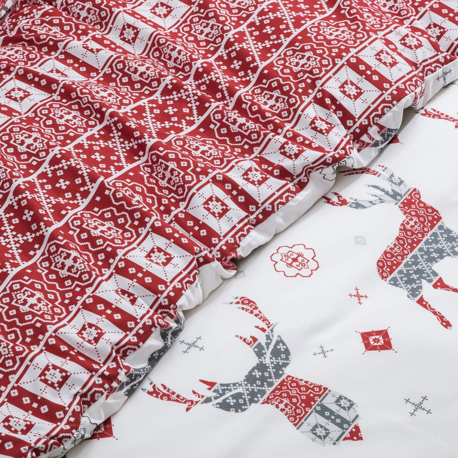 Bedsure Christmas Duvet Cover Set, Full/Queen (90×90 inches) - Reversible Reindeer Pattern - Soft Microfiber Comforter Cover, 3 Pieces Bedding with 1 Duvet Cover (No Comforter Insert), 2 Pillow Shams: Kitchen & Dining