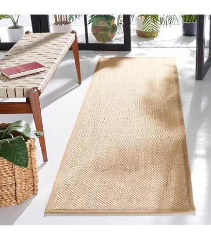 SAFAVIEH Natural Fiber Collection Runner Rug - 2'6 x 8', Natural & Dark Grey, Border Sisal Design, Easy Care, Ideal for High Traffic Areas in Living Room, Bedroom (NF131B