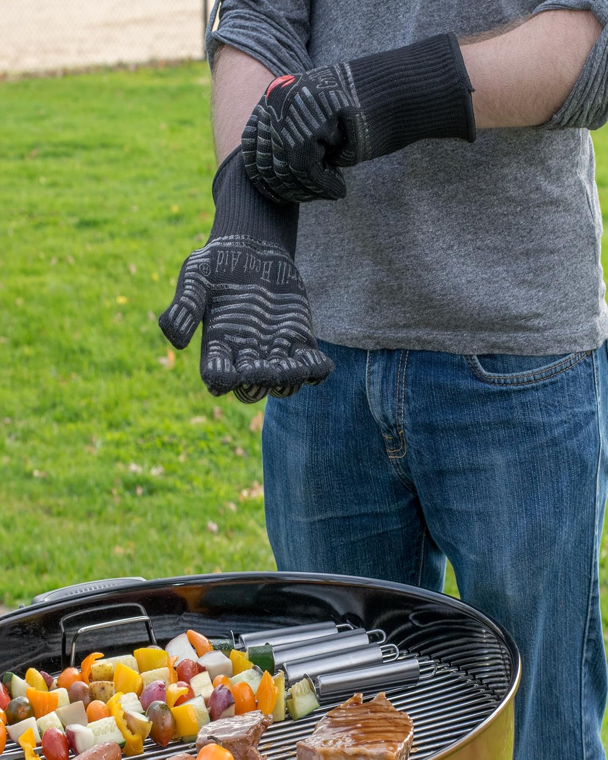 Grill Heat Aid BBQ Gloves Heat Resistant 1, 472℉ Extreme. Kitchen Dexterity Handle Oven Cooking Hot Food on Cast Iron, Baking, Barbecue, Smoker. Multi-Purpose Fireproof Indoor Outdoor Use Men & Women : Garden & Outdoor
