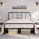 Yaheetech Black Metal Double Bed Frame 4ft6 with Curved Headboard view 1
