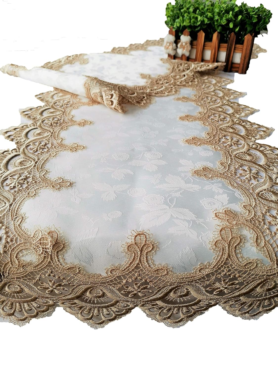 Best European White Lace Table Runner